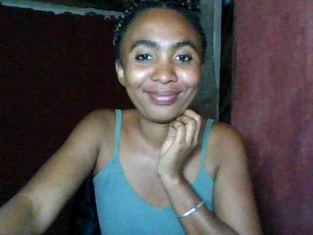 KeziahFayah webcam