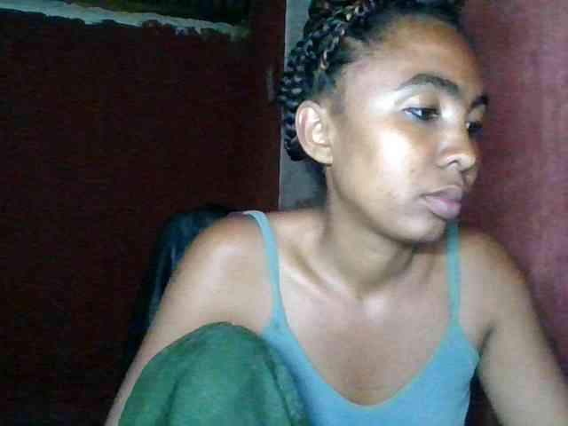 KeziahFayah webcam