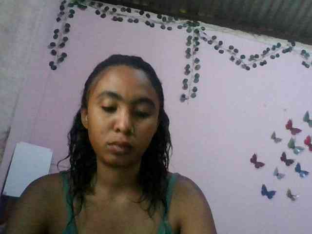 KeziahFayah webcam