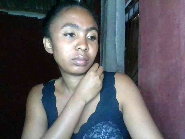 KeziahFayah webcam