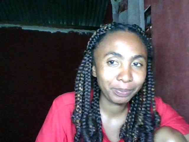 KeziahFayah webcam