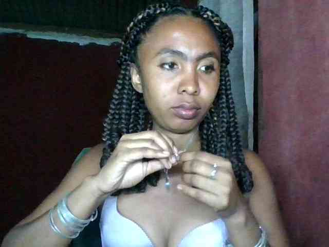 KeziahFayah webcam