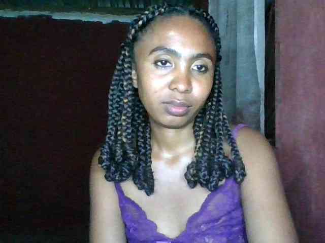 KeziahFayah webcam