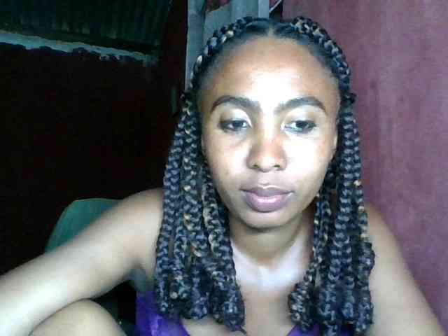 KeziahFayah webcam
