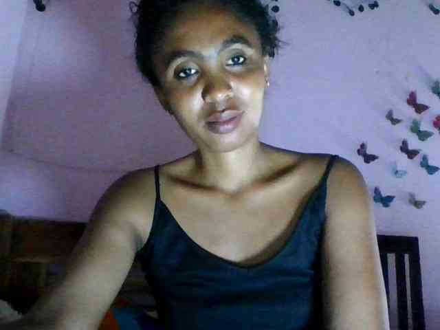Modèle: KeziahFayah