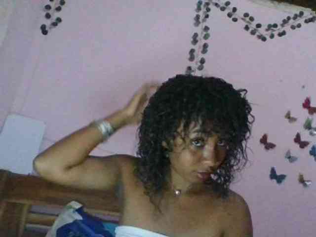 KeziahFayah webcam