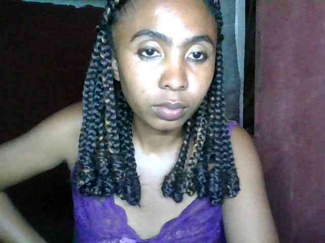 KeziahFayah webcam