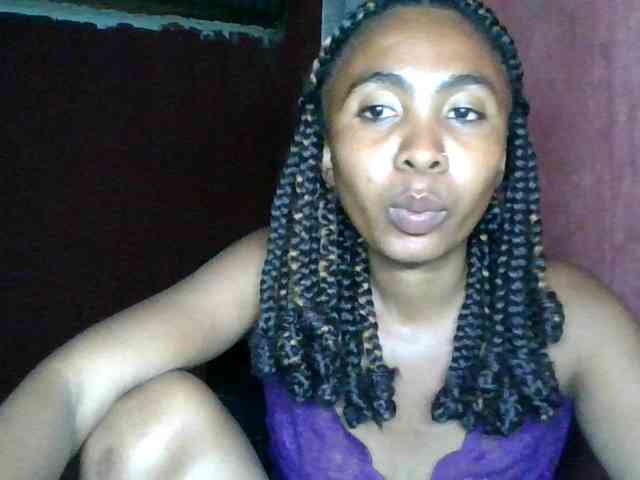 KeziahFayah webcam
