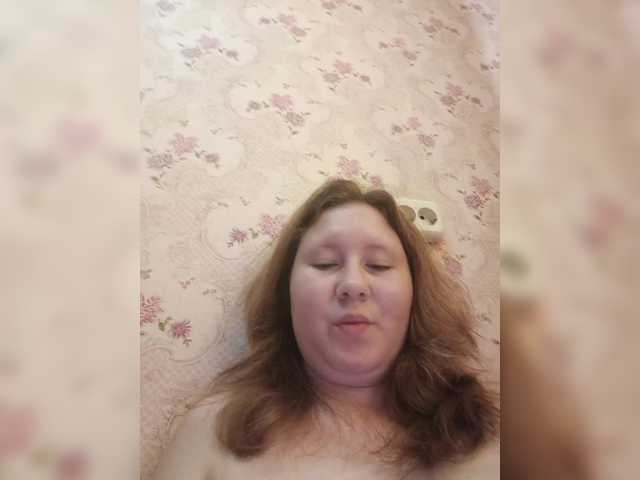 Karmila7 live webcam show