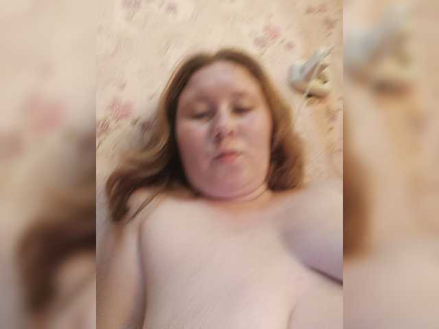 Karmila7 live webcam show