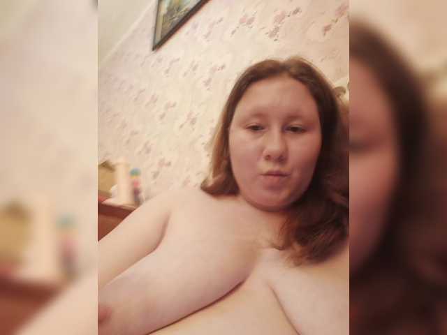 Karmila7 live webcam show