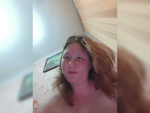 Karmila7 live webcam show