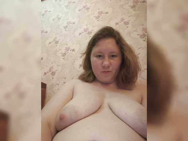 Karmila7 live webcam show