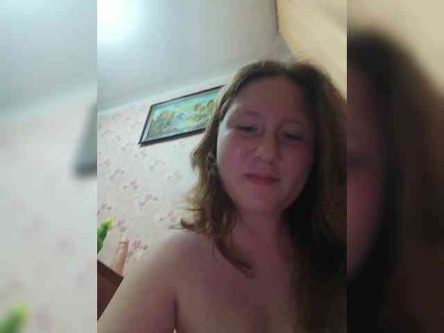 Karmila7 webcam