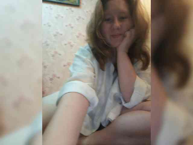 Karmila7 webcam