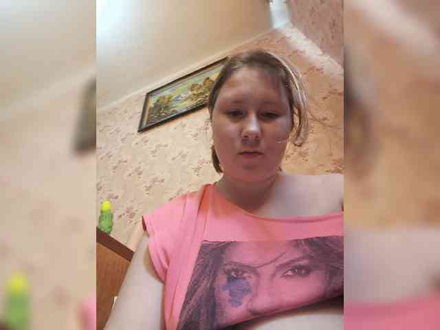 Karmila7 webcam