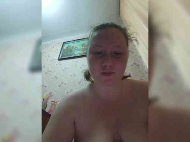 Karmila7 webcam