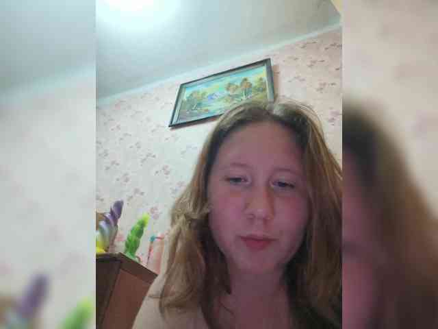 Karmila7 webcam