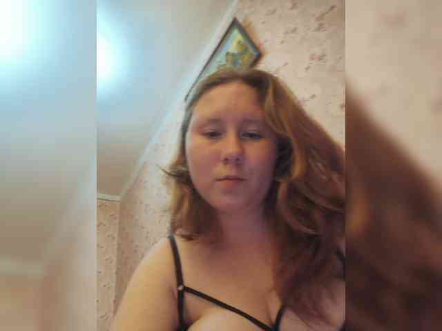 Karmila7 webcam