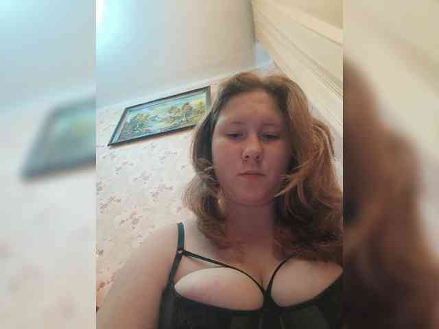 Karmila7 webcam