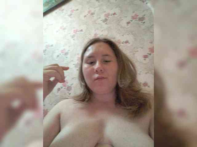 Karmila7 webcam