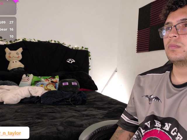 Conor-Taylor-Off live webcam show