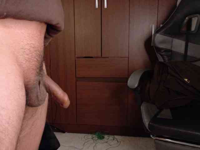 Conor-Taylor-Off webcam