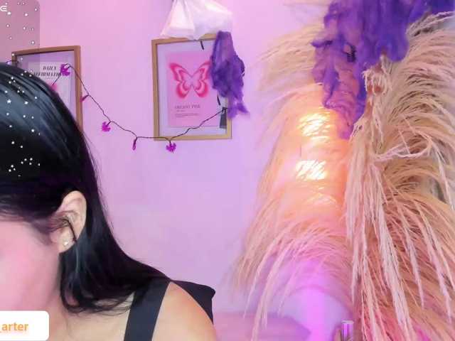 MiiaaCarter live cam on BongaCams
