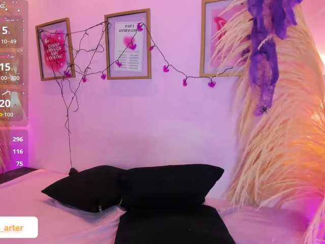 MiiaaCarter live cam on BongaCams