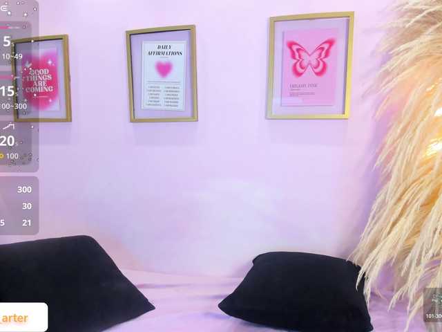 MiiaaCarter live webcam show
