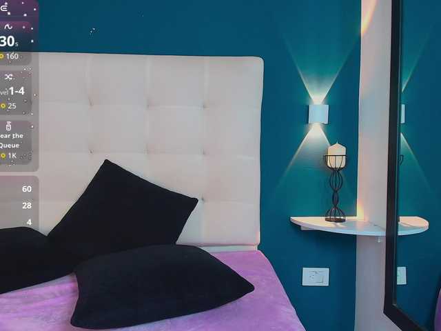 MiiaaCarter's BongaCams show and profile