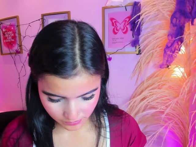 MiiaaCarter