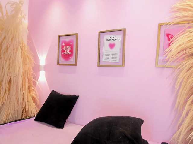 MiiaaCarter live cam on BongaCams
