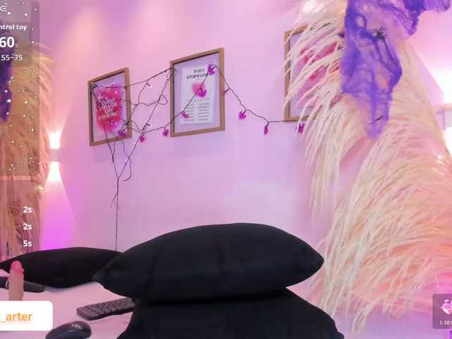 MiiaaCarter live cam on BongaCams