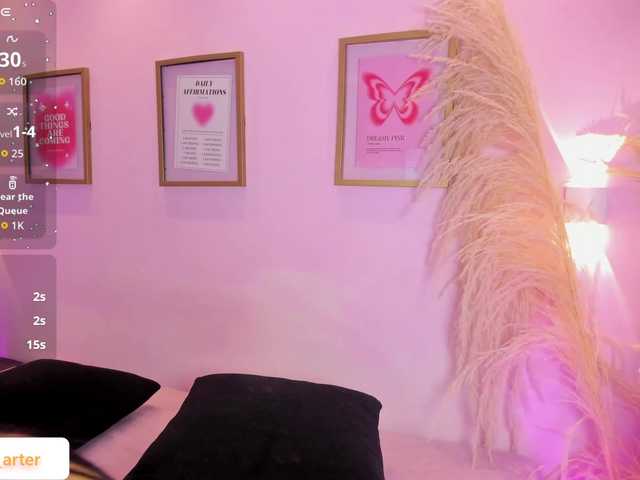 MiiaaCarter live cam on BongaCams