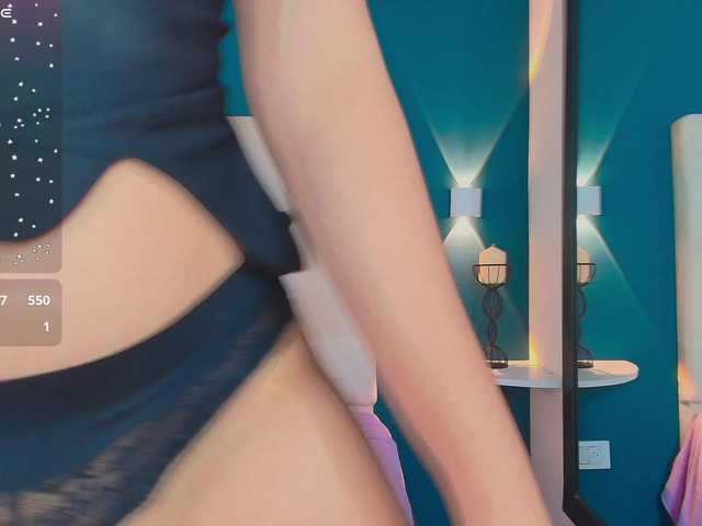 MiiaaCarter's BongaCams show and profile