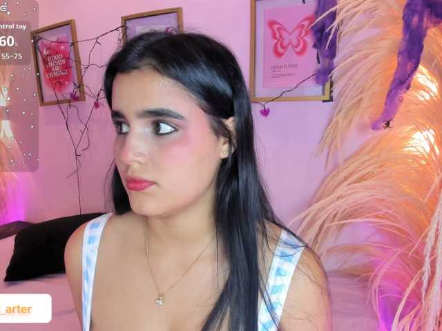 MiiaaCarter live cam on BongaCams
