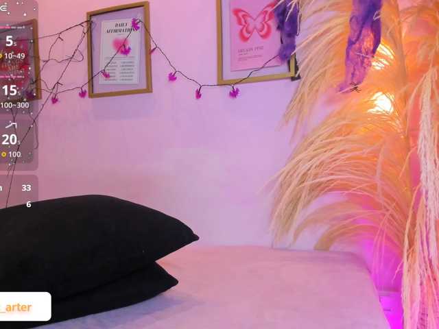 MiiaaCarter live cam on BongaCams