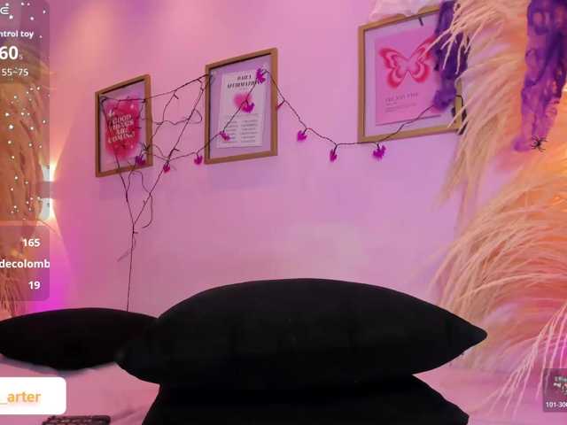MiiaaCarter live cam on BongaCams