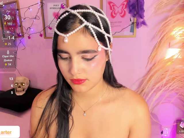 MiiaaCarter