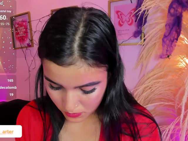 MiiaaCarter
