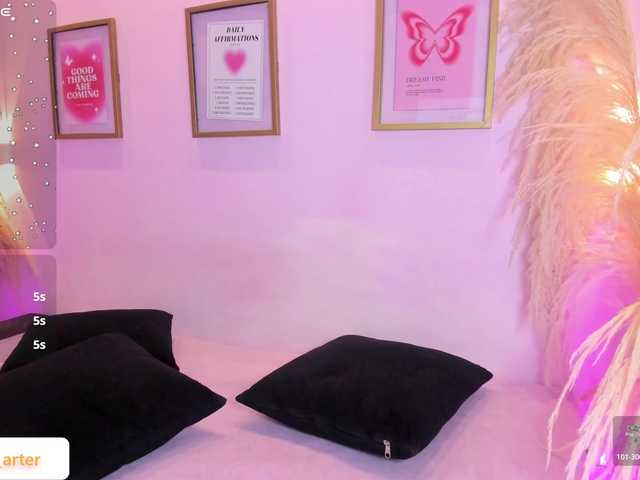 MiiaaCarter live cam on BongaCams