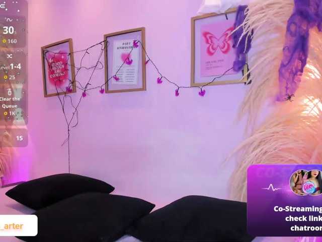 MiiaaCarter