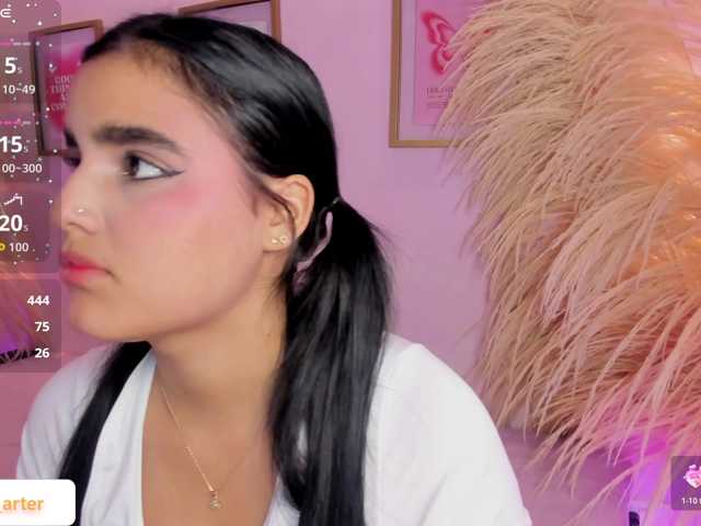 MiiaaCarter