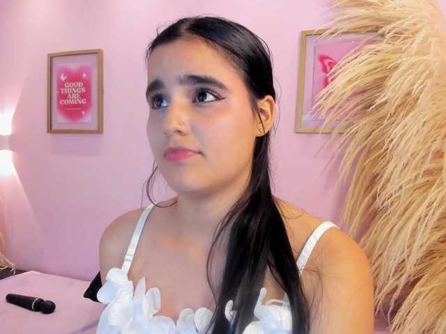 MiiaaCarter live cam on BongaCams