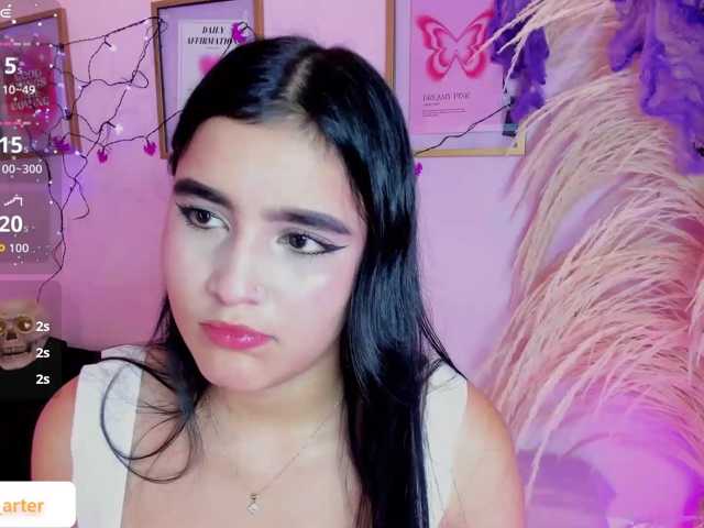 MiiaaCarter