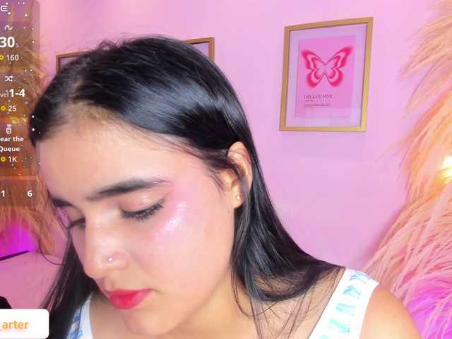 MiiaaCarter