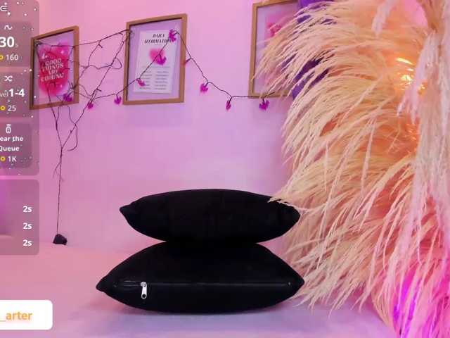 MiiaaCarter live cam on BongaCams