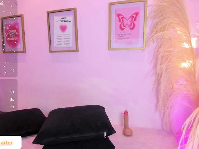 MiiaaCarter