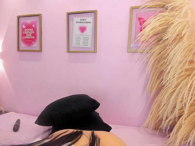MiiaaCarter live cam on BongaCams